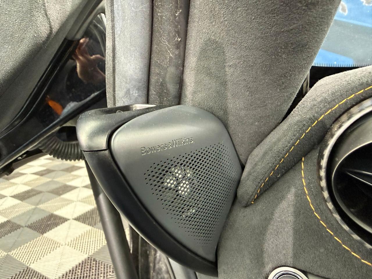 Mclaren 765LT PELLICOLATA NERO OPACO (765)