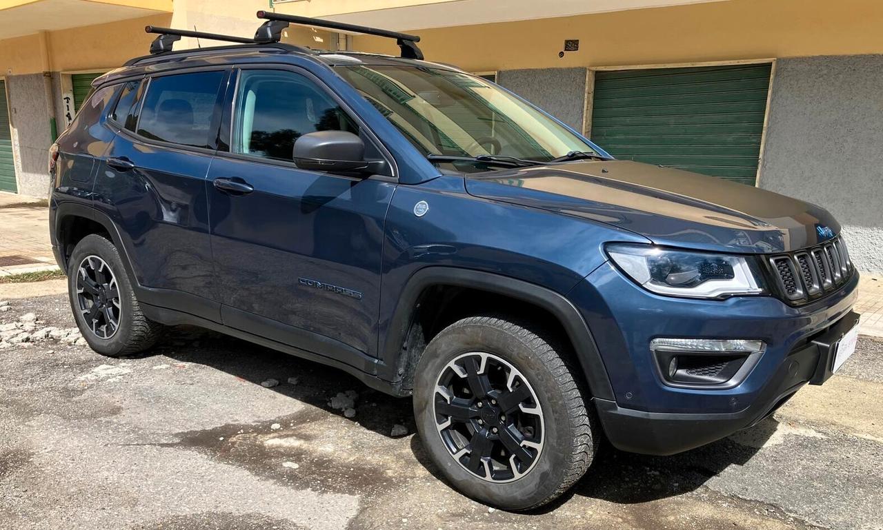 Jeep Compass PHEV 1.3T 240cv PLUG IN TRAILHAWK