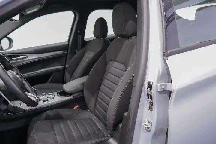 Alfa Romeo Stelvio 2.2 Turbodiesel 160 CV AT8 SPRINT