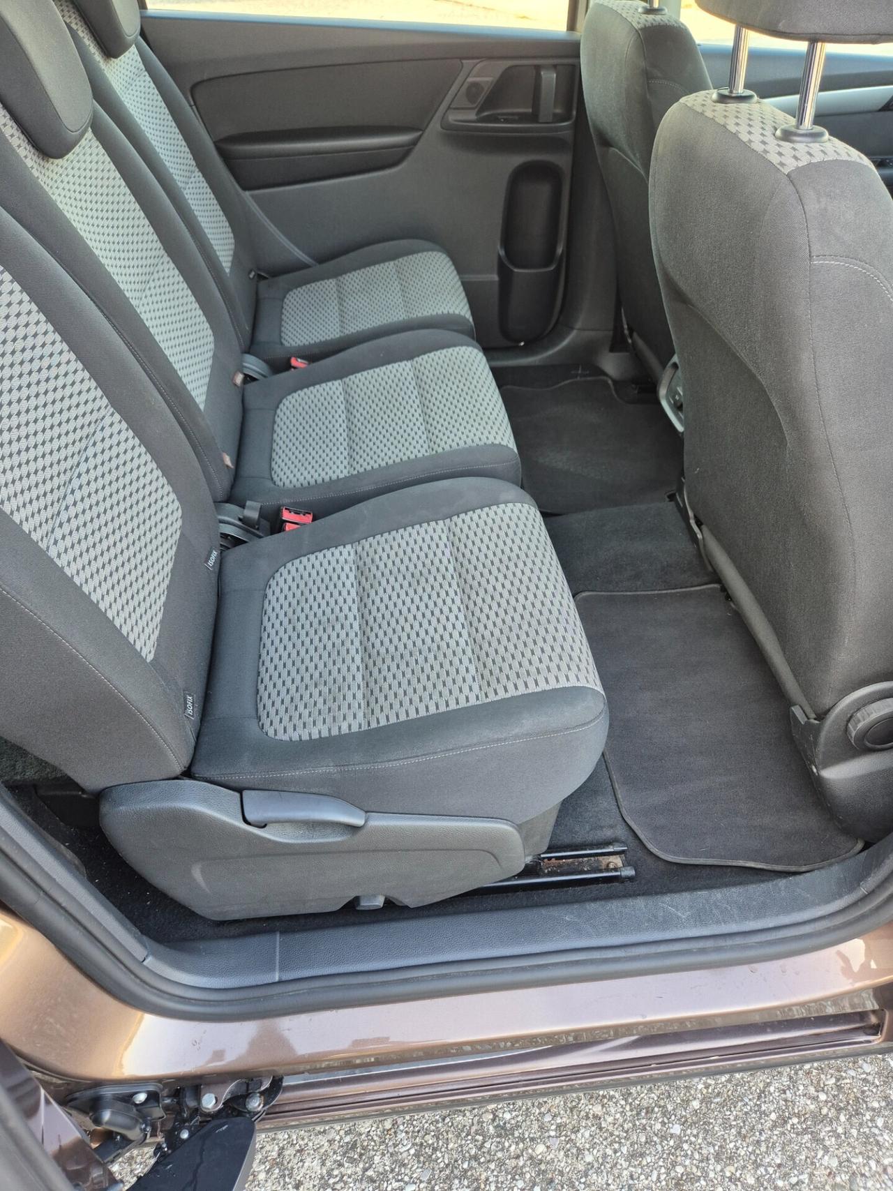 Volkswagen Sharan 2.0 TDI 16V 5 posti