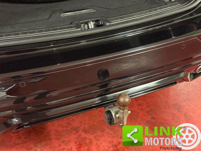 VOLVO V60 D3 Geartronic R-design - IVA -FULL- GANCIO -24MESI