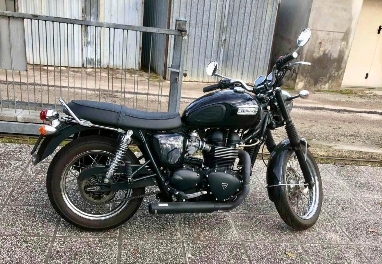 Triumph Bonneville T100
