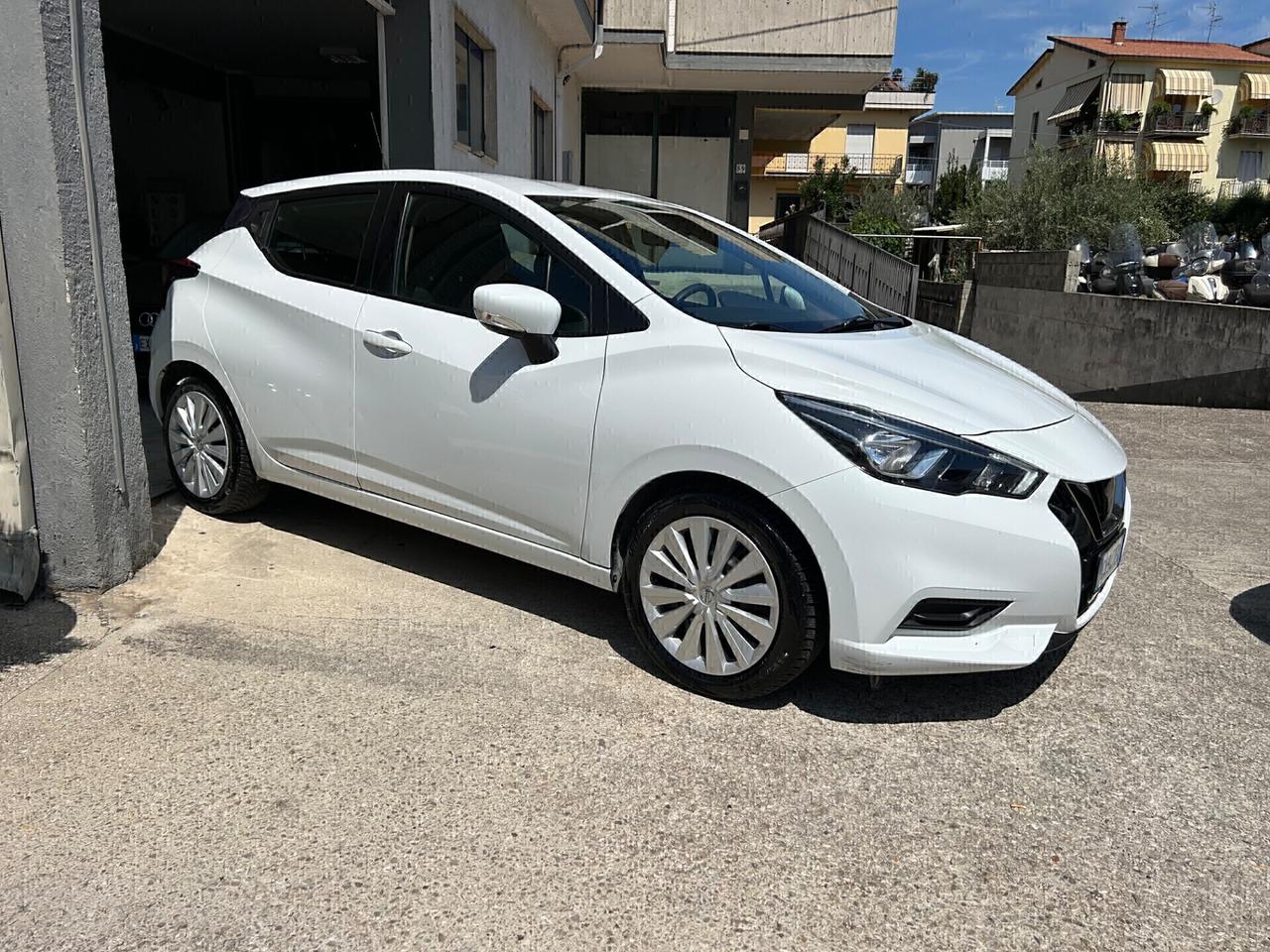 NISSAN MICRA 5 PORTE 1.0 B. NEOPATENTATI