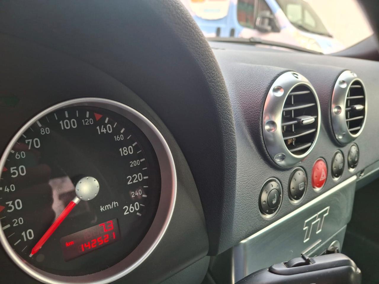 Audi TT Roadster 1.8 T 20V 179 CV cat quattro