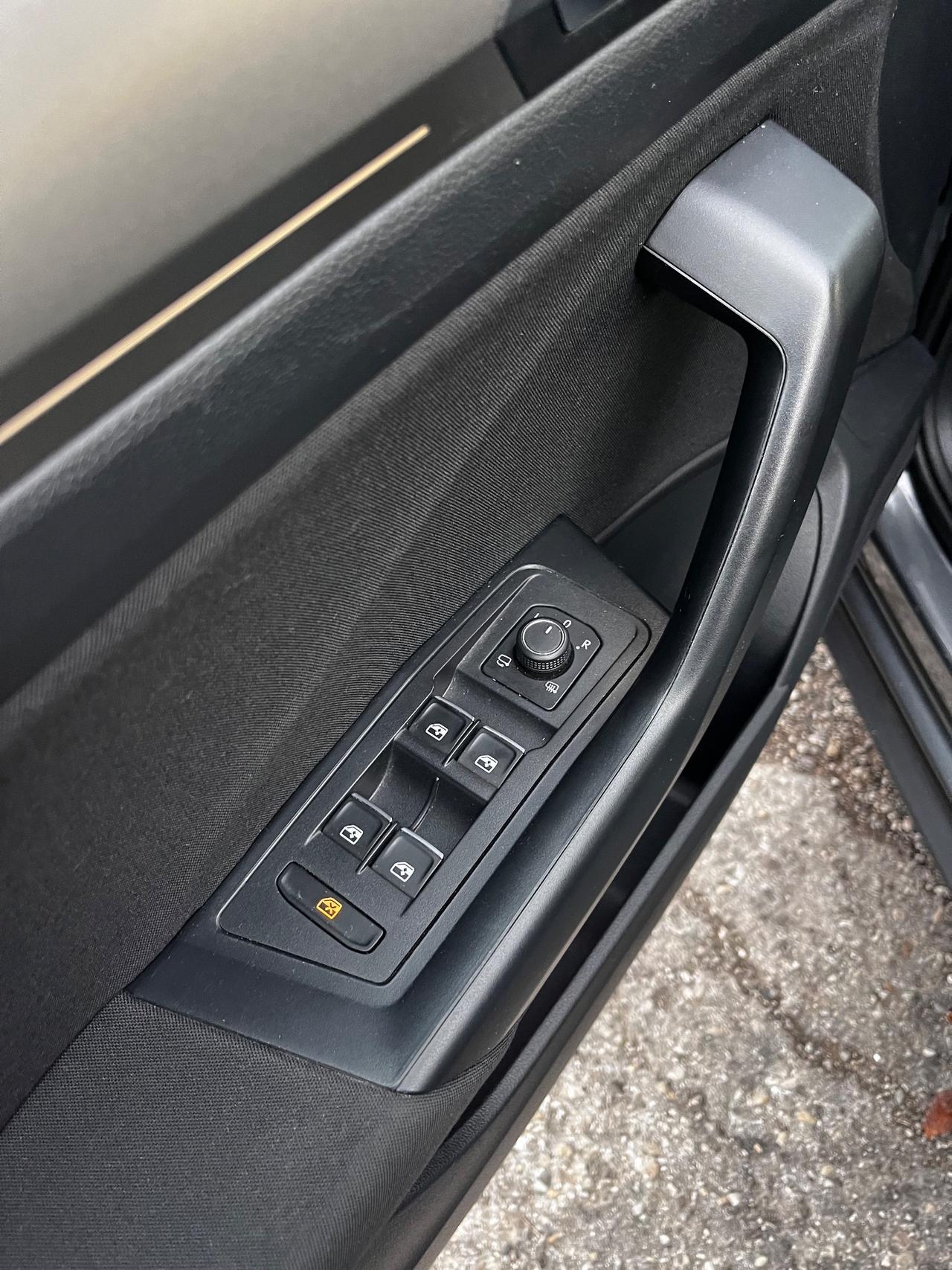 Volkswagen T-Roc 1.0 TSI Business BlueMotion Technology