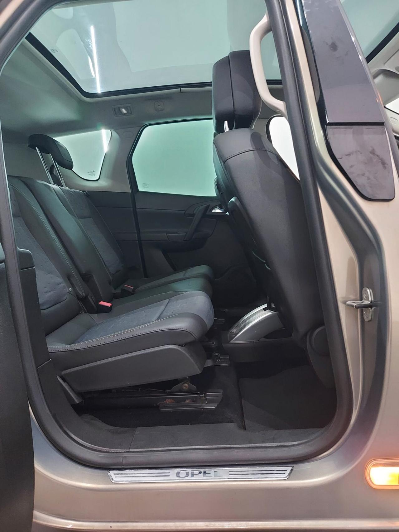 Opel Meriva 1.7 CDTI aut. B-COLOR PANORAMIC