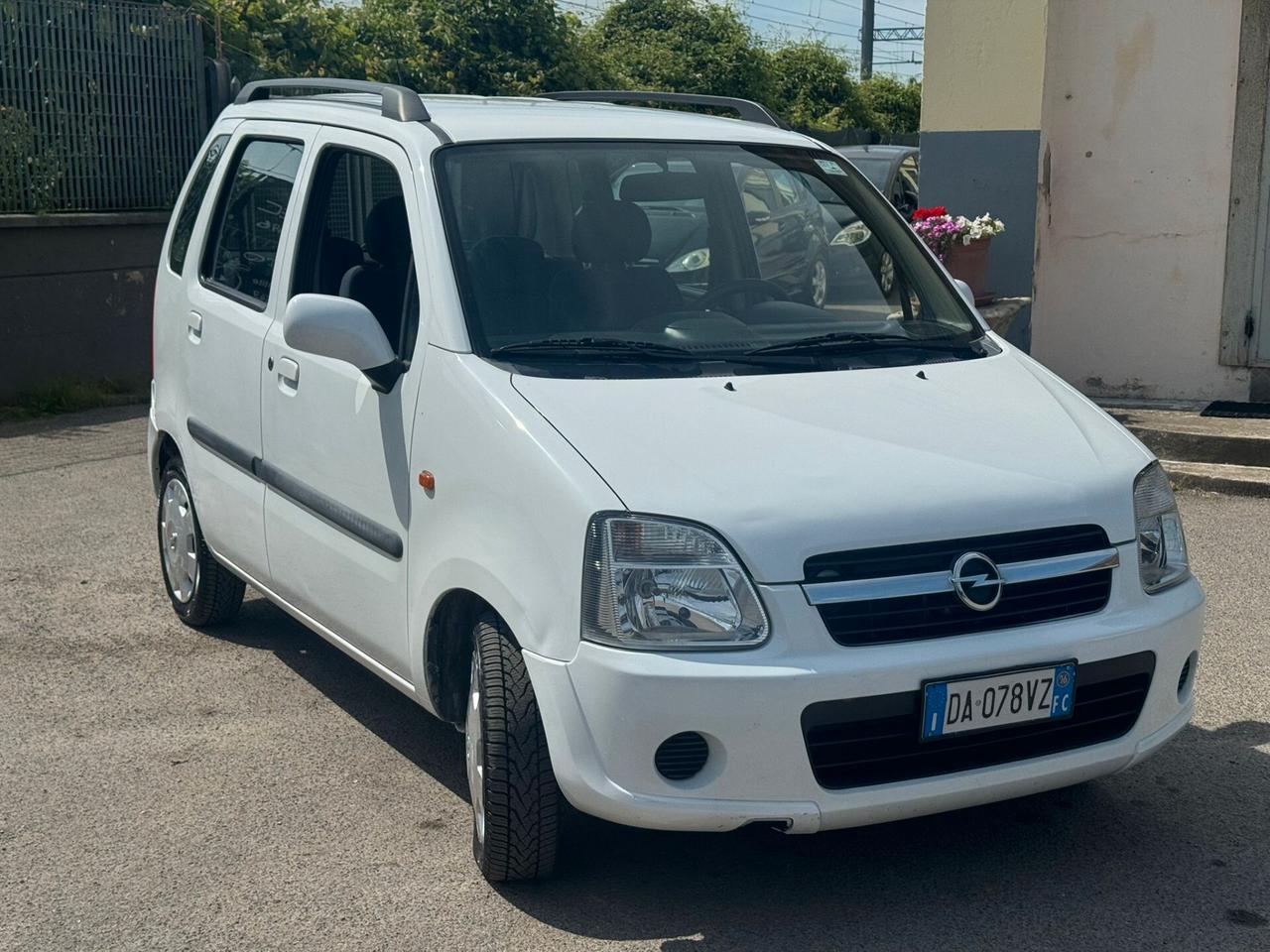 Opel Agila 1.2 16V Per Neopatentati