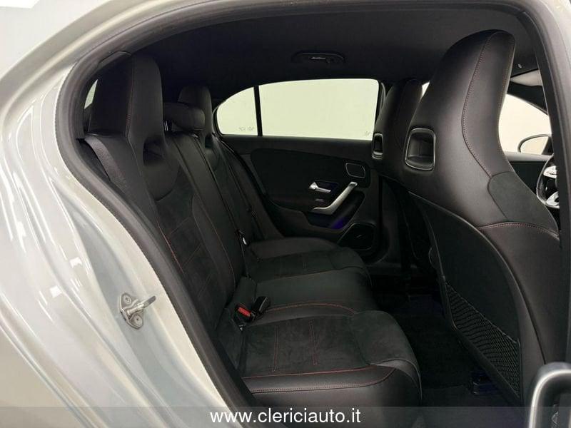 Mercedes-Benz Classe A A 250 Automatic Premium (MULTIBEAM,LUCI,BURMESTER)