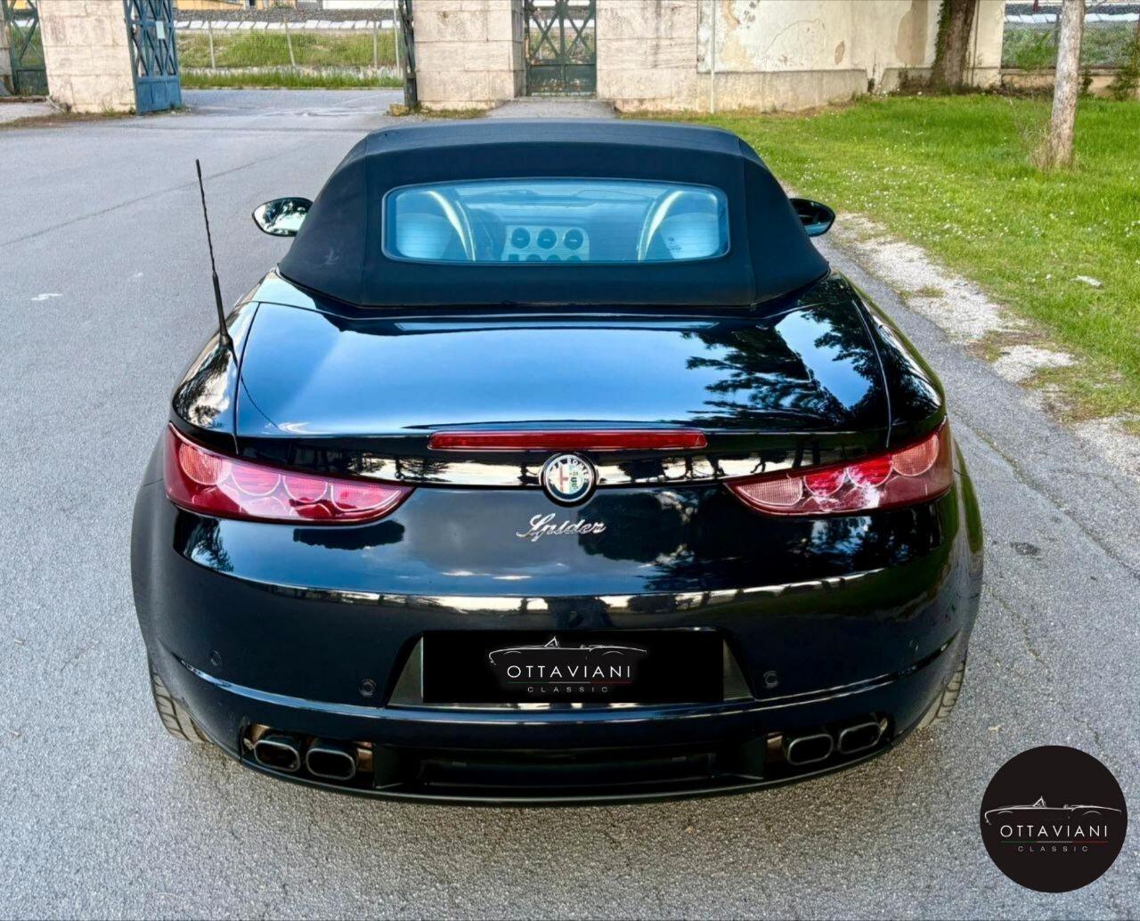 Alfa Romeo Spider 2.2 JTS Exclusive