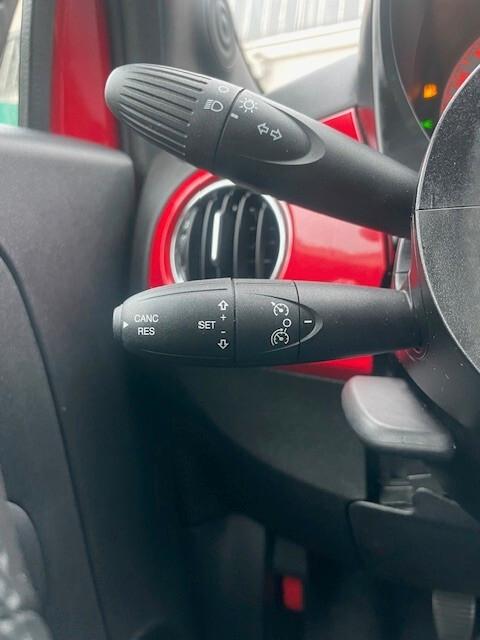 Fiat 500 1.0 Hybrid Red