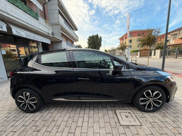 RENAULT Clio dCi 8V 75 CV 5 porte Moschino Intens