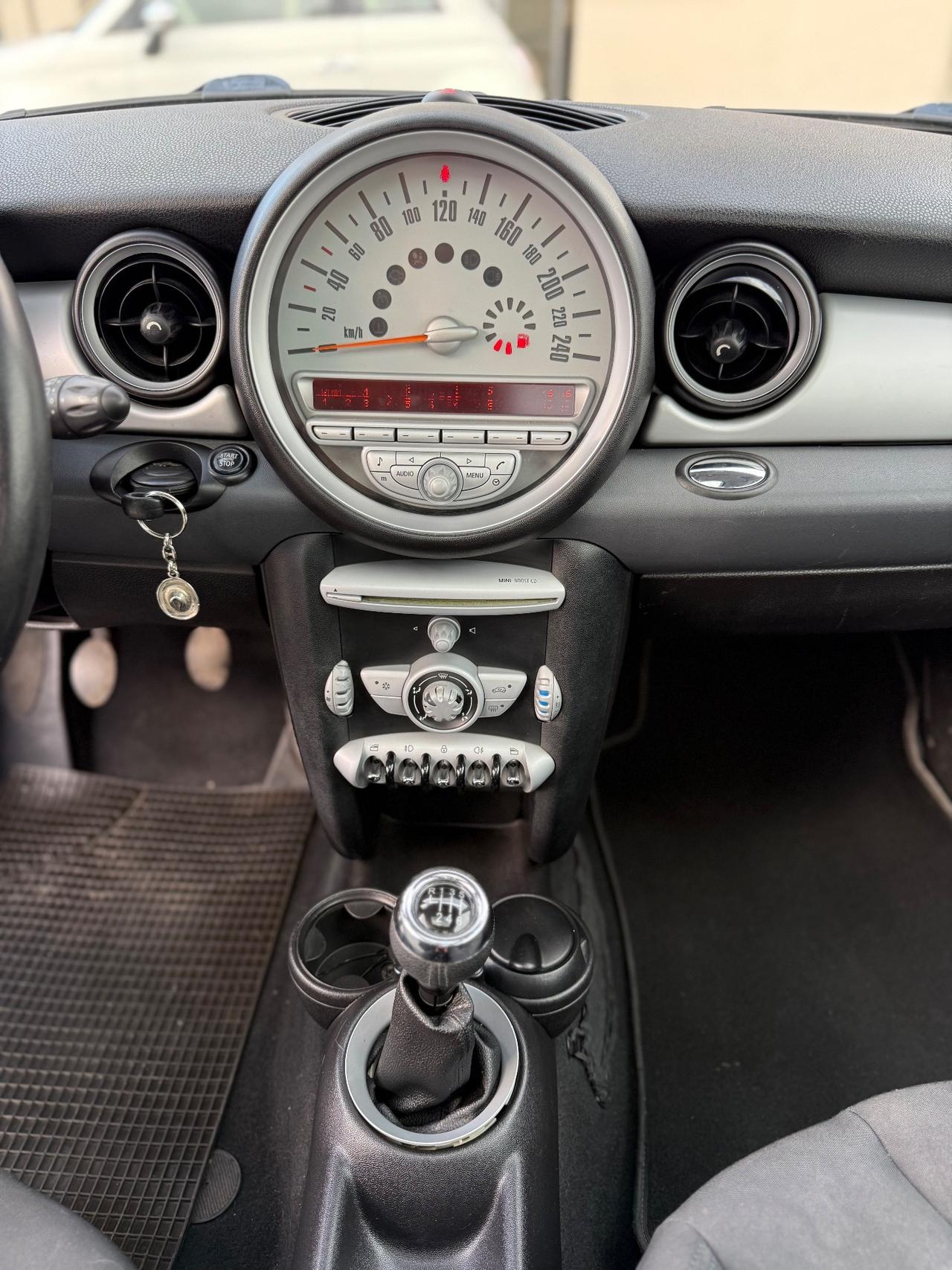 Mini 1.6 16V Cooper D NEOPATENTATI