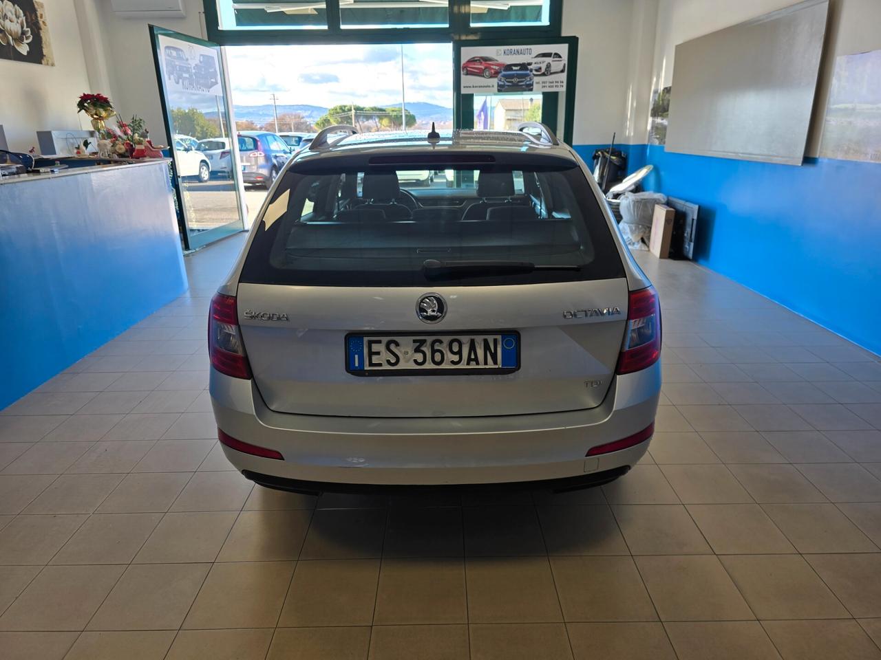 Skoda Octavia 1.6 TDI CR 105 CV Elegance