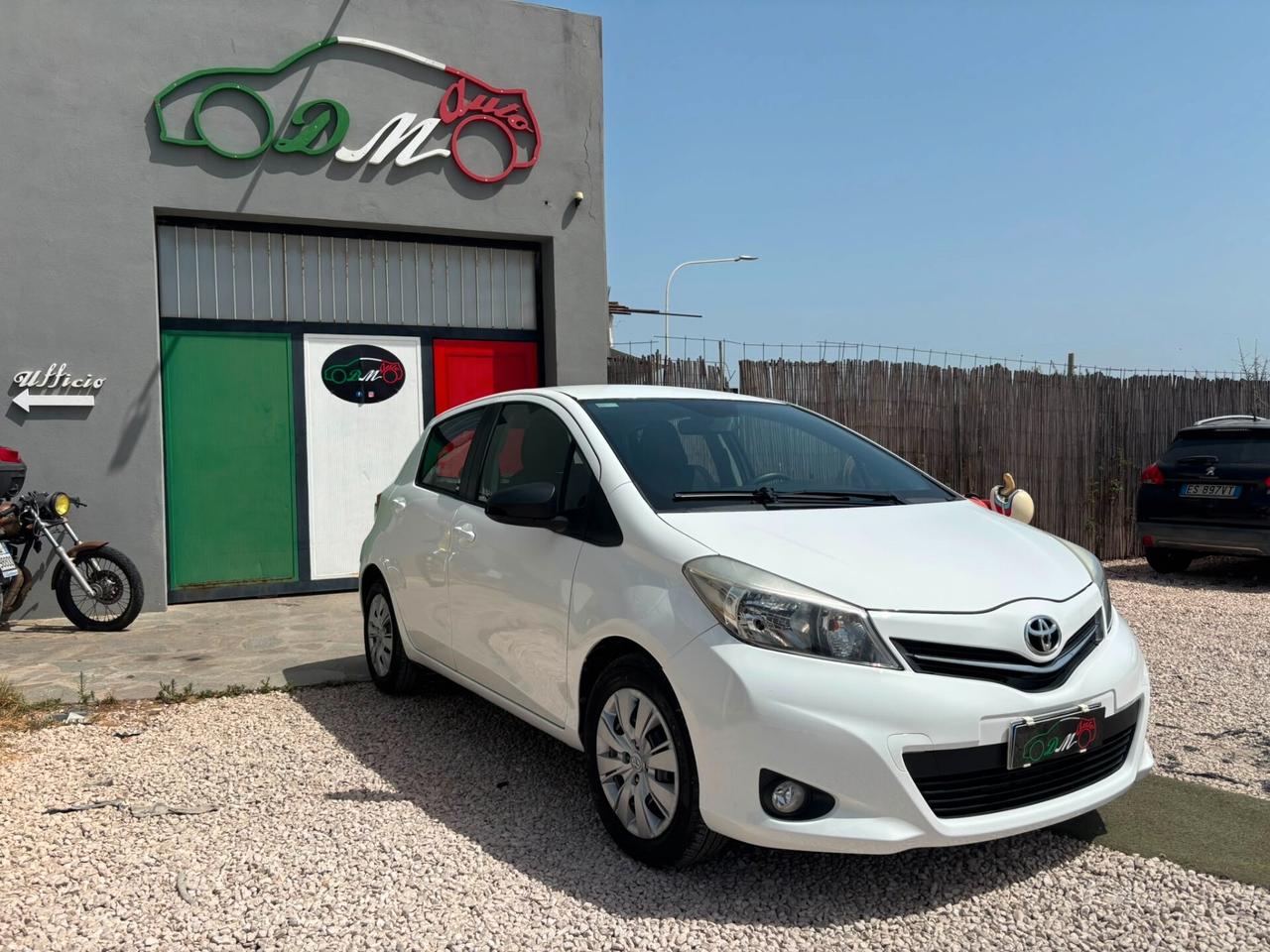 Toyota Yaris 1.0 Lounge 69 CV