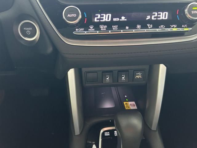 TOYOTA Corolla Cross 2.0 Hybrid 197 CV E-CVT AWD-i Lounge