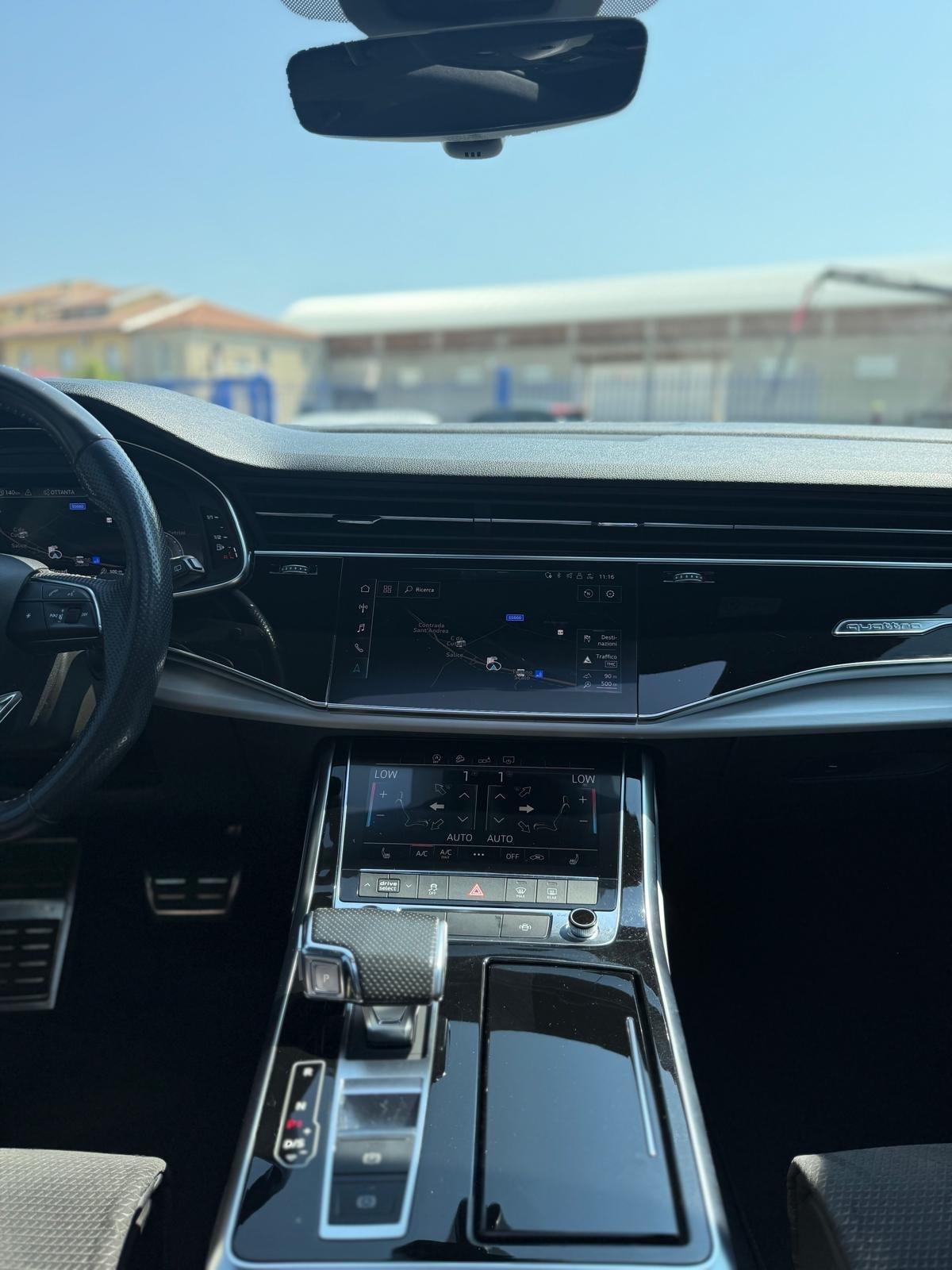 Audi Q8 50 TDI 286 CV quattro tiptronic Sport