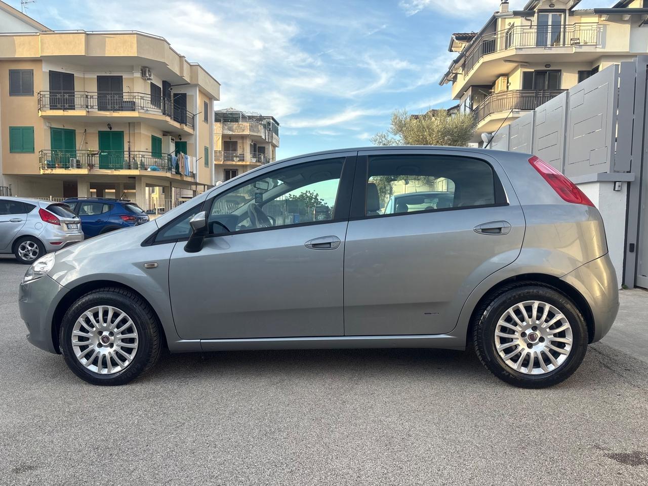 Fiat Grande Punto 1.3 MJT 75 CV 5 porte