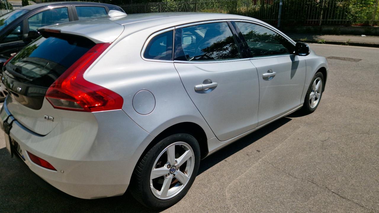 Volvo V40 D2 1.6 Diesel