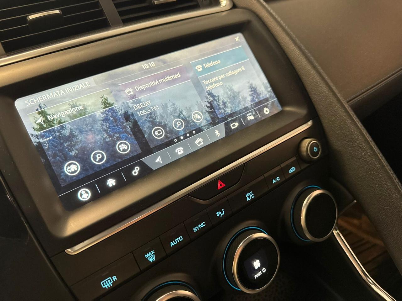 Jaguar E-Pace 2.0D 180 CV AWD R-Dynamic S