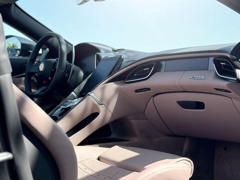 Ferrari Roma Spider 3.9 Spider DCT