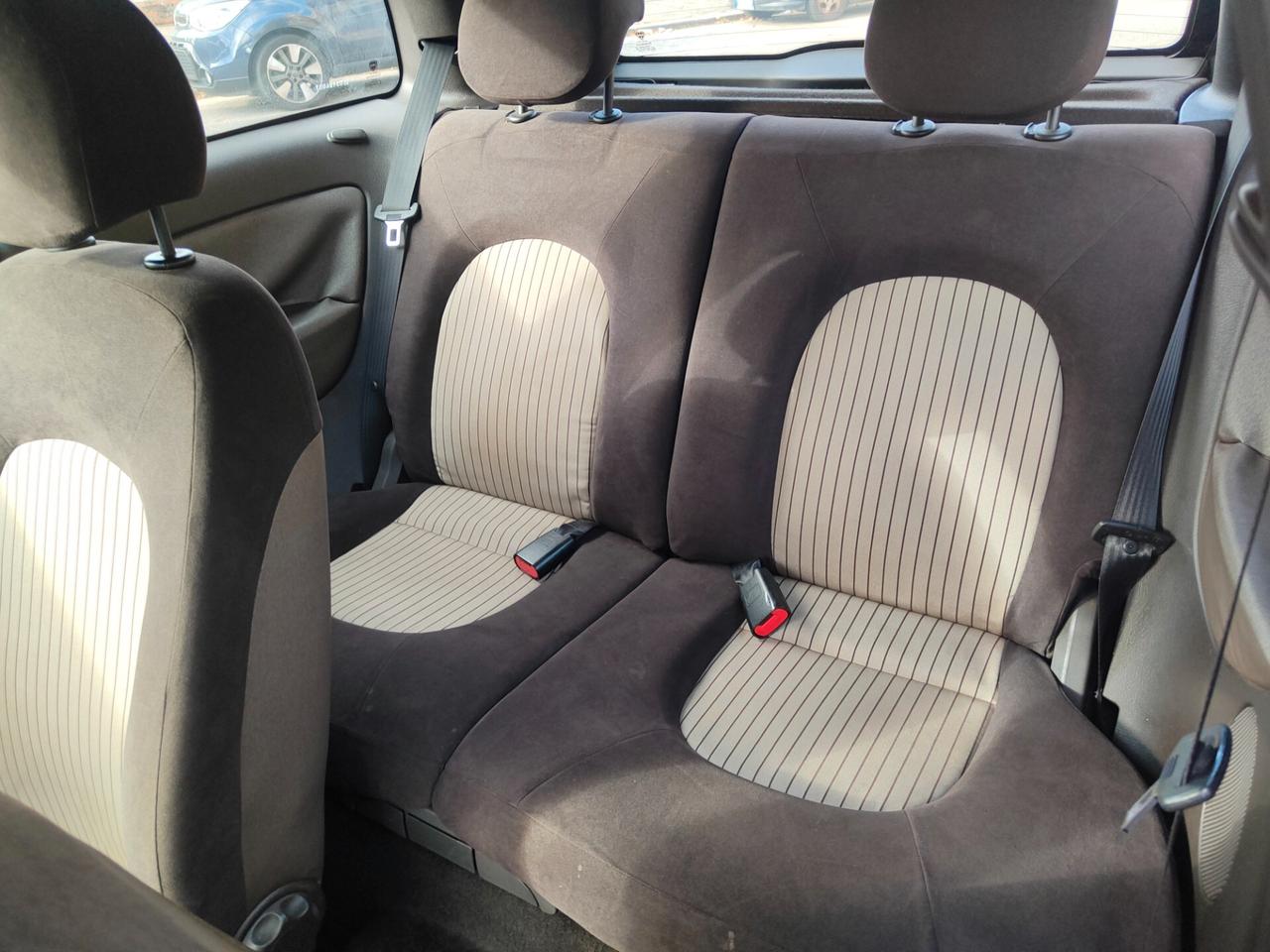 Lancia Ypsilon 1.2 Oro