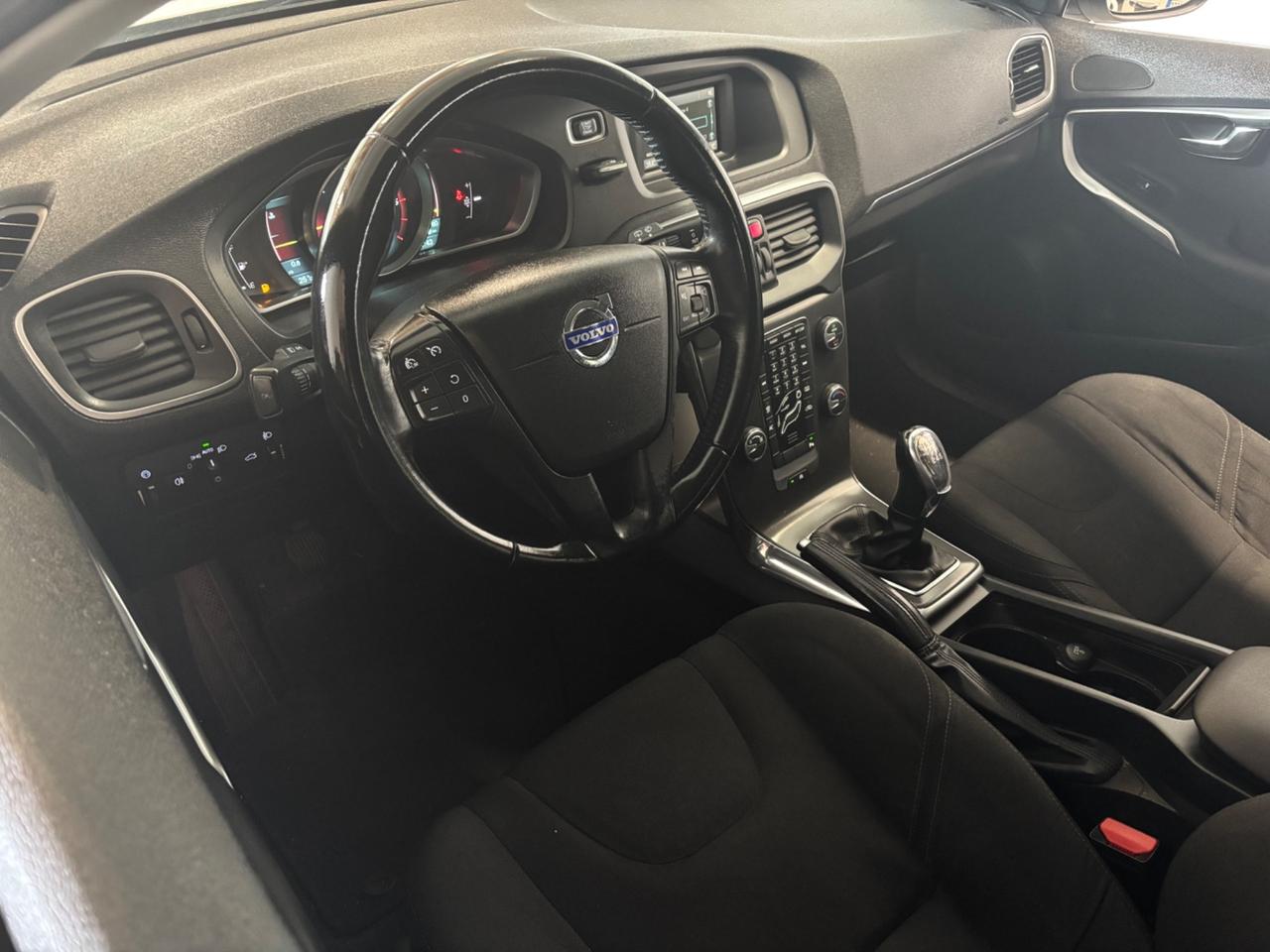 Volvo V40 D2 1.6 Summum |OK NEOPATENTATI |