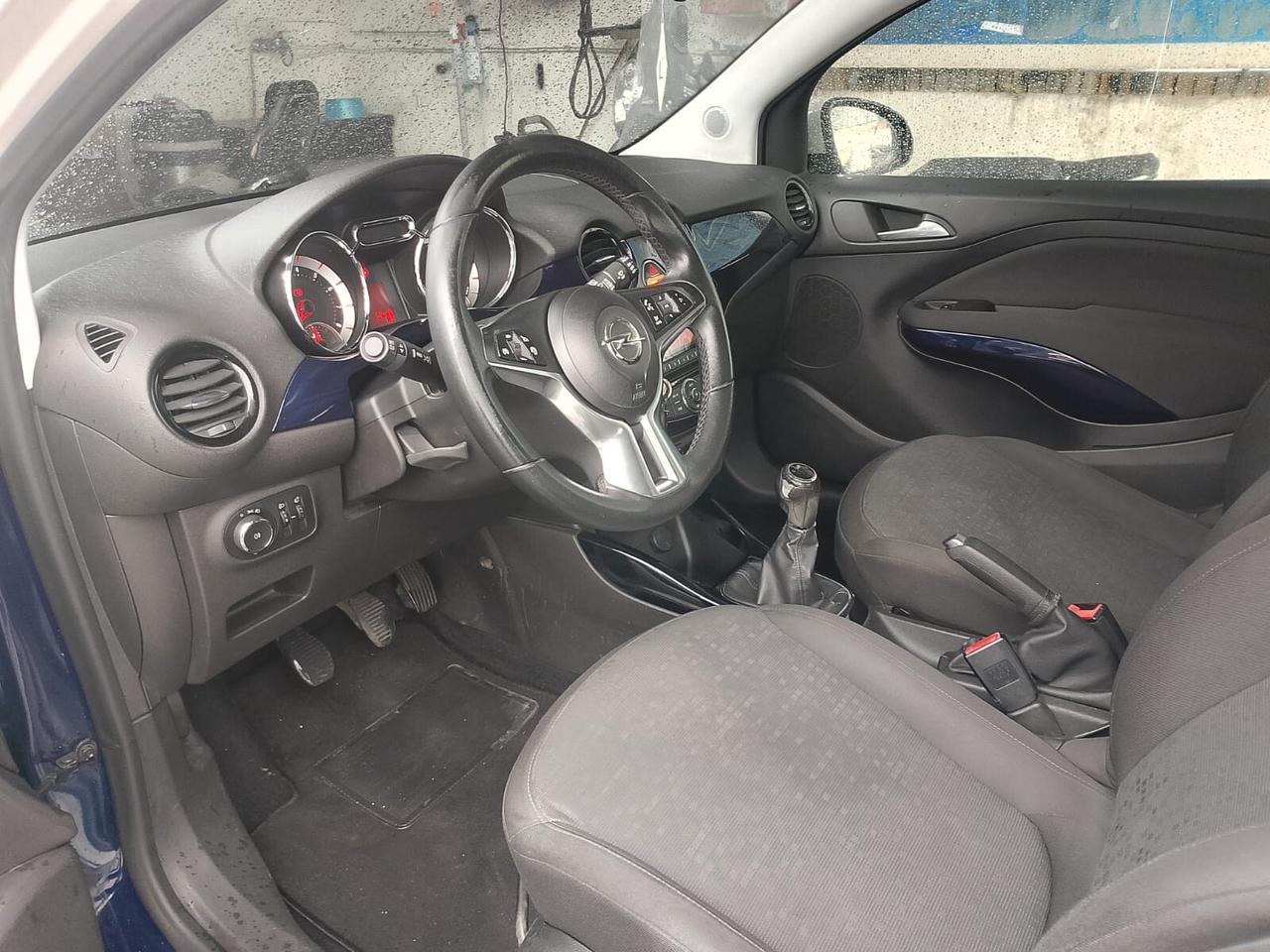 Opel Adam 1.2 70 CV