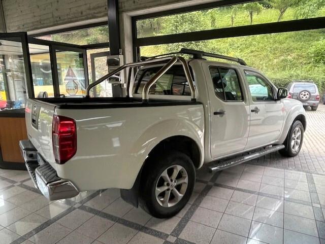 Nissan Navara 2.5 dCi 4 porte Double Cab ANNO 2008