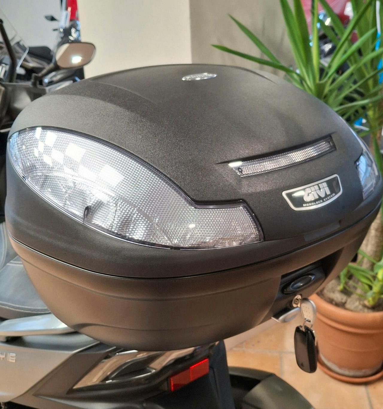 Kymco Agility 300i