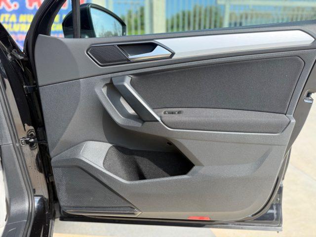 VOLKSWAGEN Tiguan R-LINE unicpro/GARANZIA 12 mesi