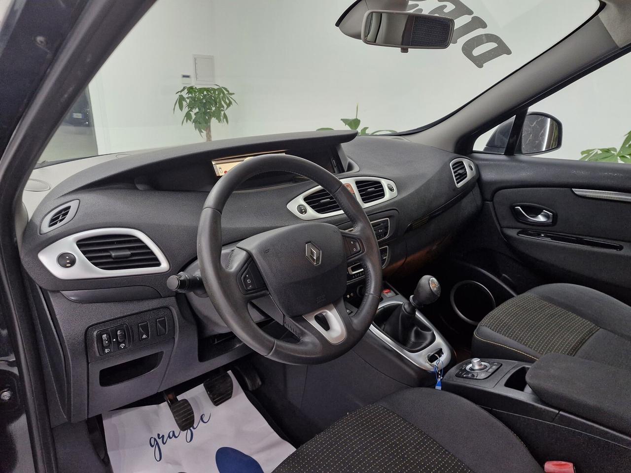 RENAULT SCENIC X-MOD 1.5 DCi LUXE 2010 130000KM
