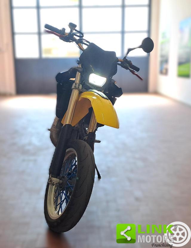 HUSQVARNA SM 125 S .