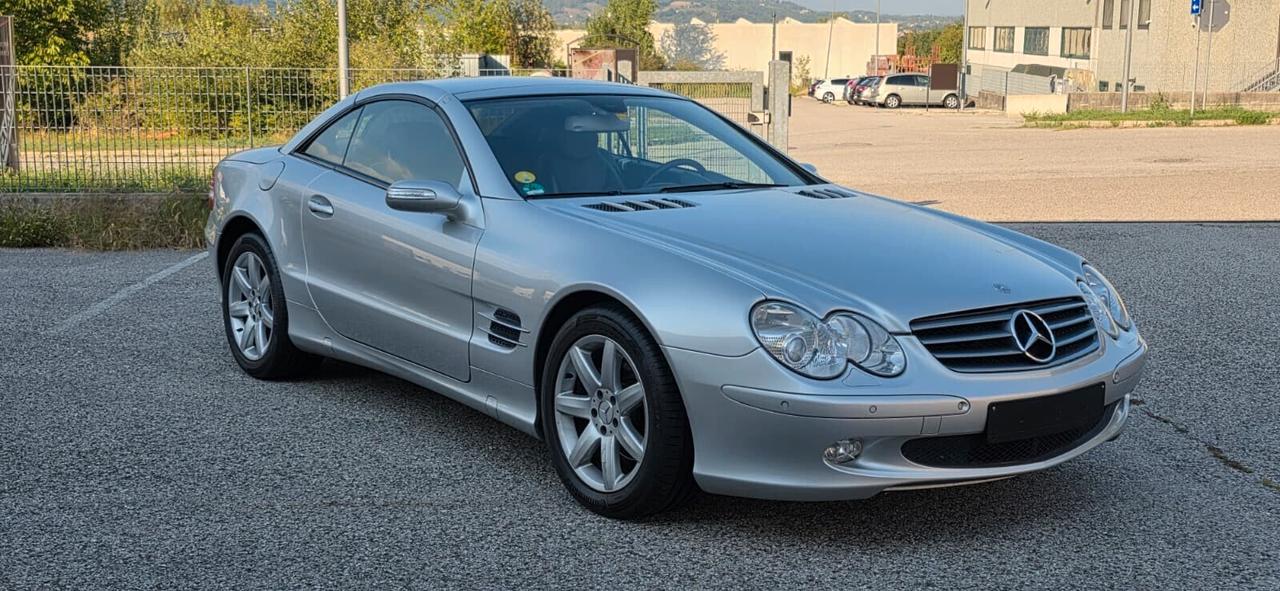 Mercedes-Benz SL350 Roadster