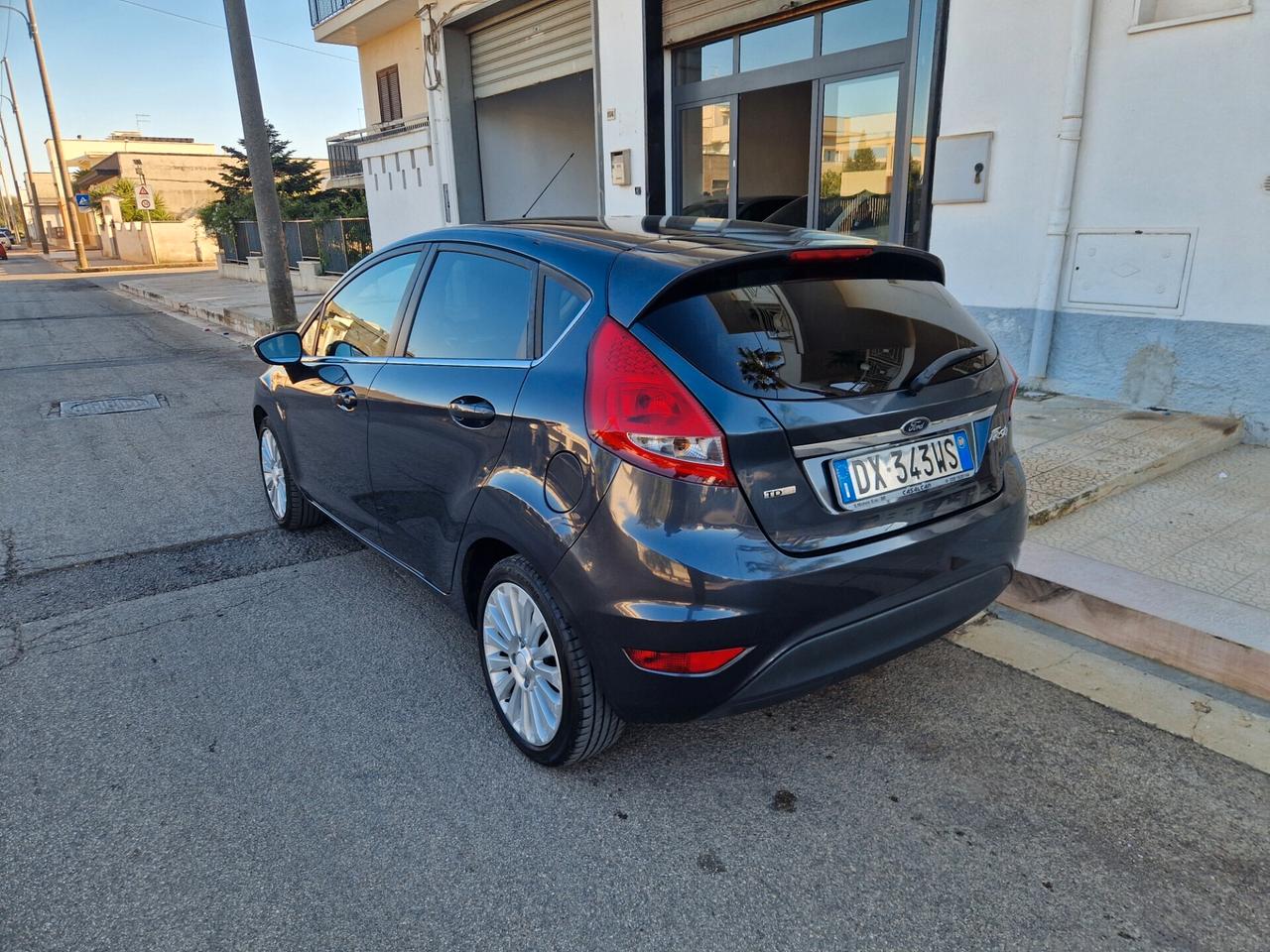 Ford Fiesta 1.4 TDCi 5p. Titanium