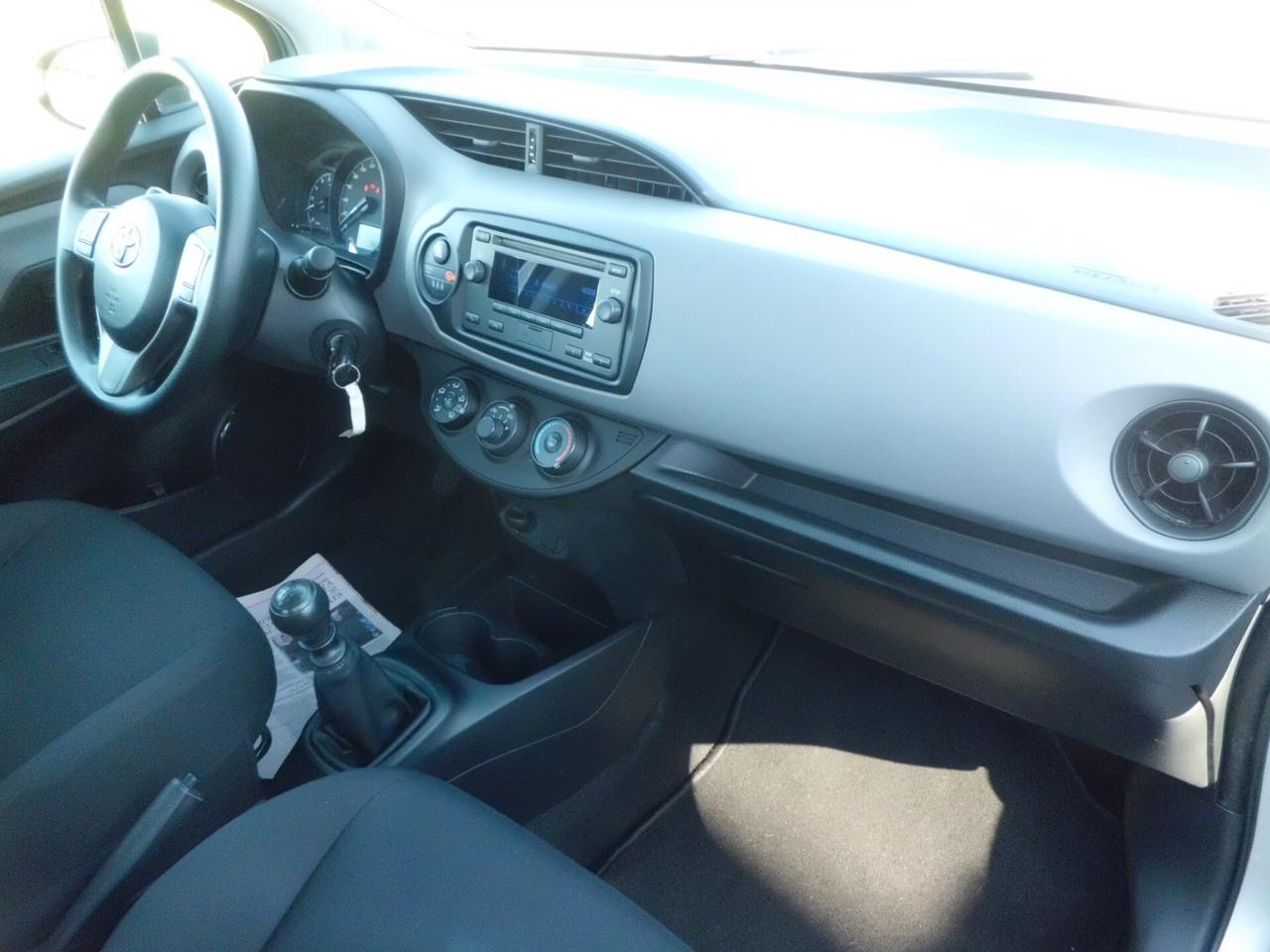 Toyota Yaris 1.4 D-4D 5 porte Lounge