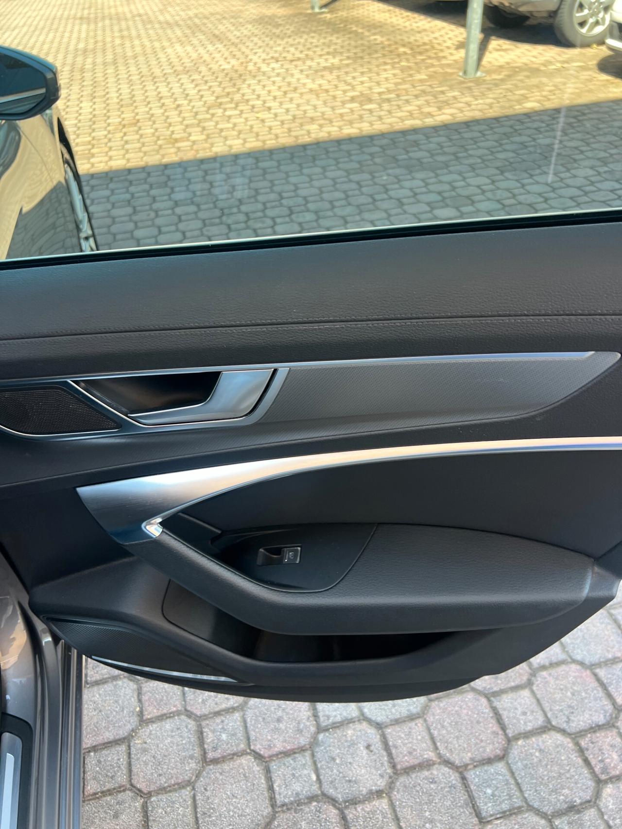 Audi A6 40 2.0 TDI quattro ultra S tronic Business Design