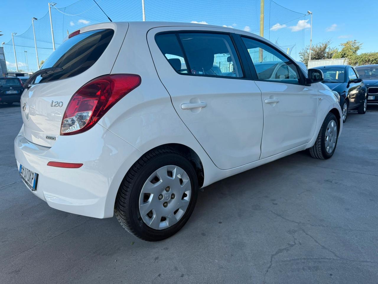 Hyundai i20 1.1 CRDi 3p. Sound Edition