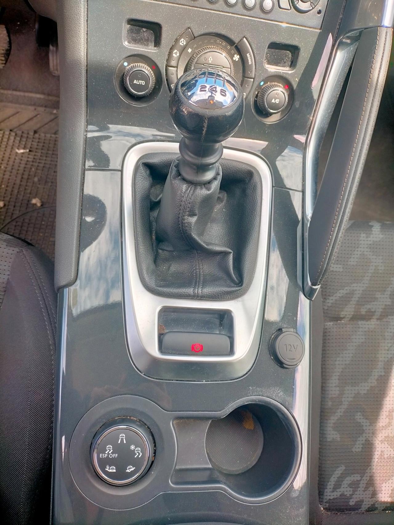 Peugeot 3008 1.6 HDi 115CV Active