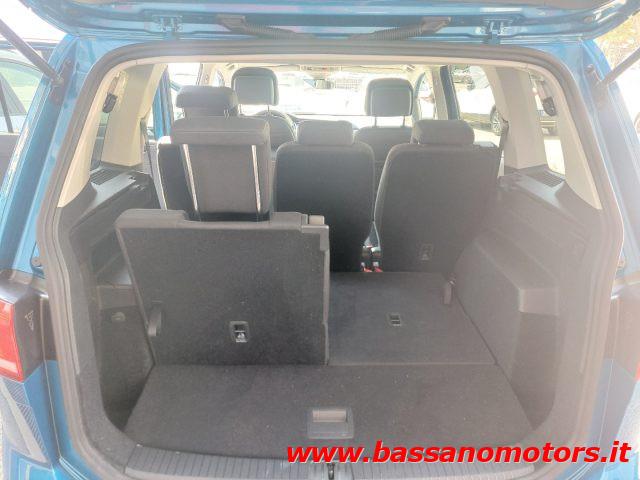 VOLKSWAGEN Touran 1.5 TSI ACT DSG Business BlueMotionTechnology