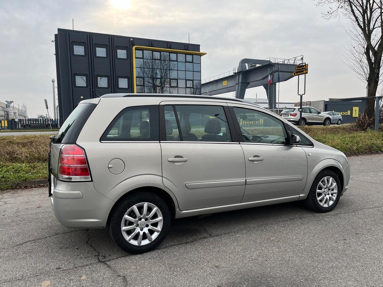 Opel Zafira 1.6 16V ecoM 94CV **7 POSTI** **NEOPATENTATI**