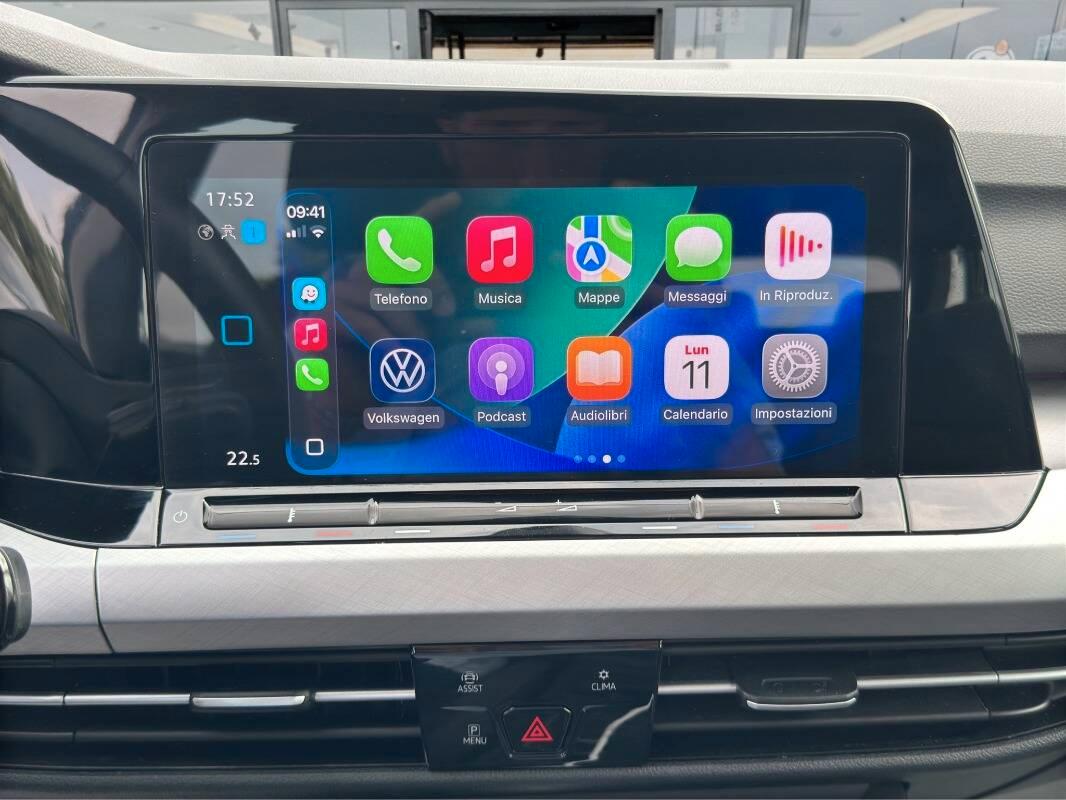 Volkswagen Golf Variant 2.0 tdi Life 115cv AUTOM e CarPlay