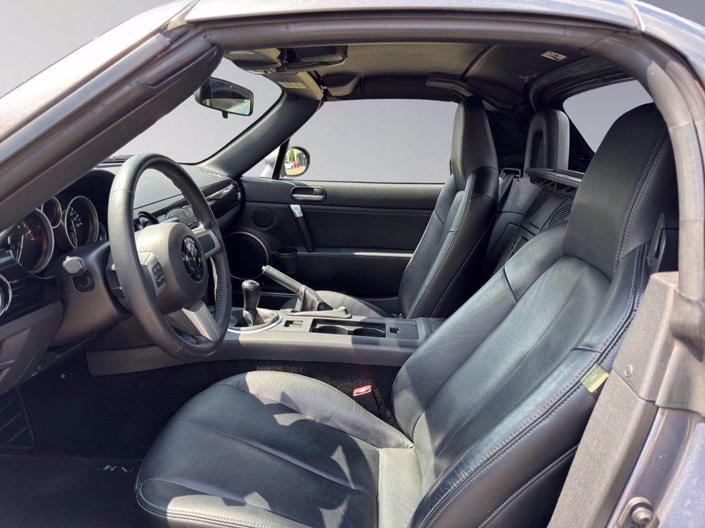 MAZDA MX-5 Roadster Coupe Fire del 2011