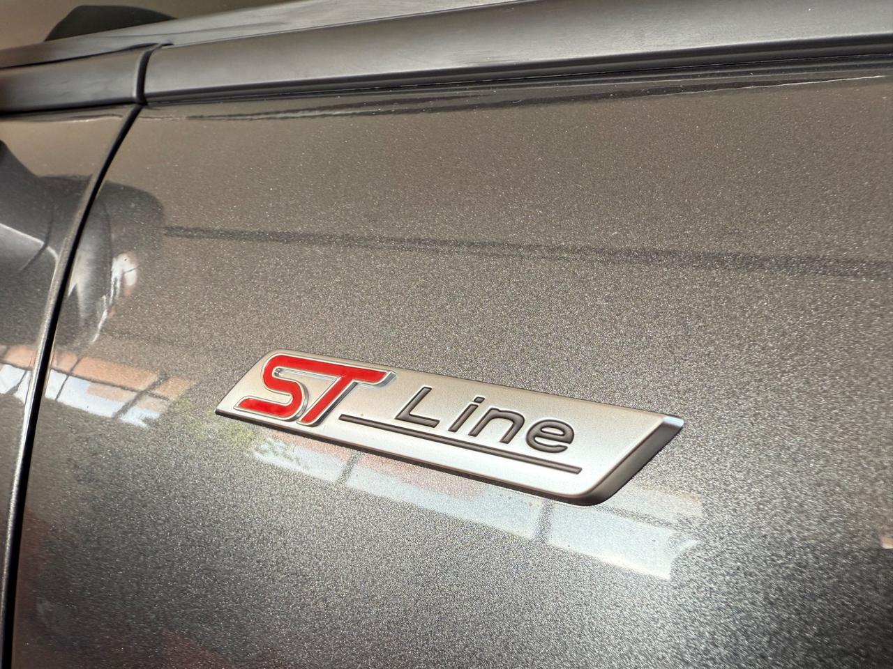 Ford Fiesta 1.0 Ecoboost Hybrid 125 CV 5 porte ST-Line