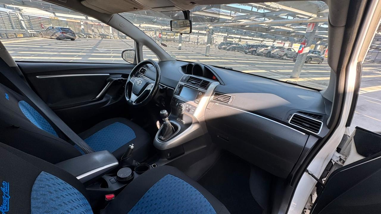 Toyota Verso 1.6 D-4D Style 7 posti