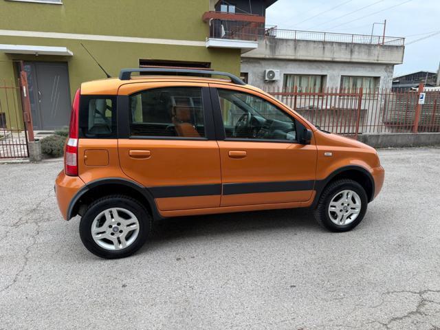 FIAT Panda 1.3 MJT 16V 4x4 Climbing ELD