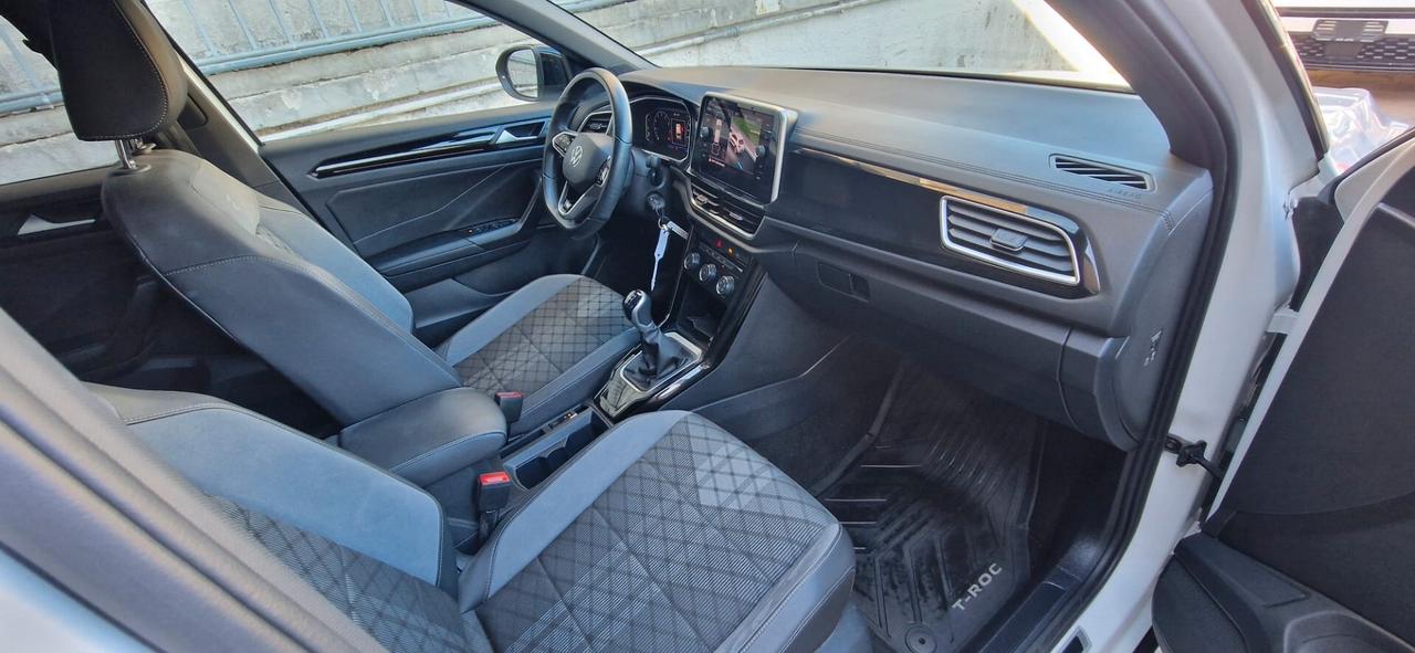 Volkswagen T-Roc 1.0 TSI R-Line