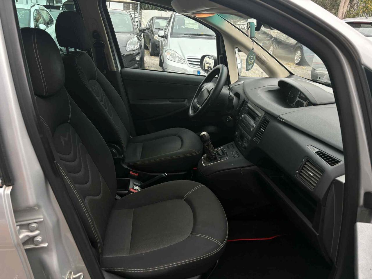 Lancia MUSA 1.3 Mjt 95 CV 5th Avenue GANCIO TRAINO