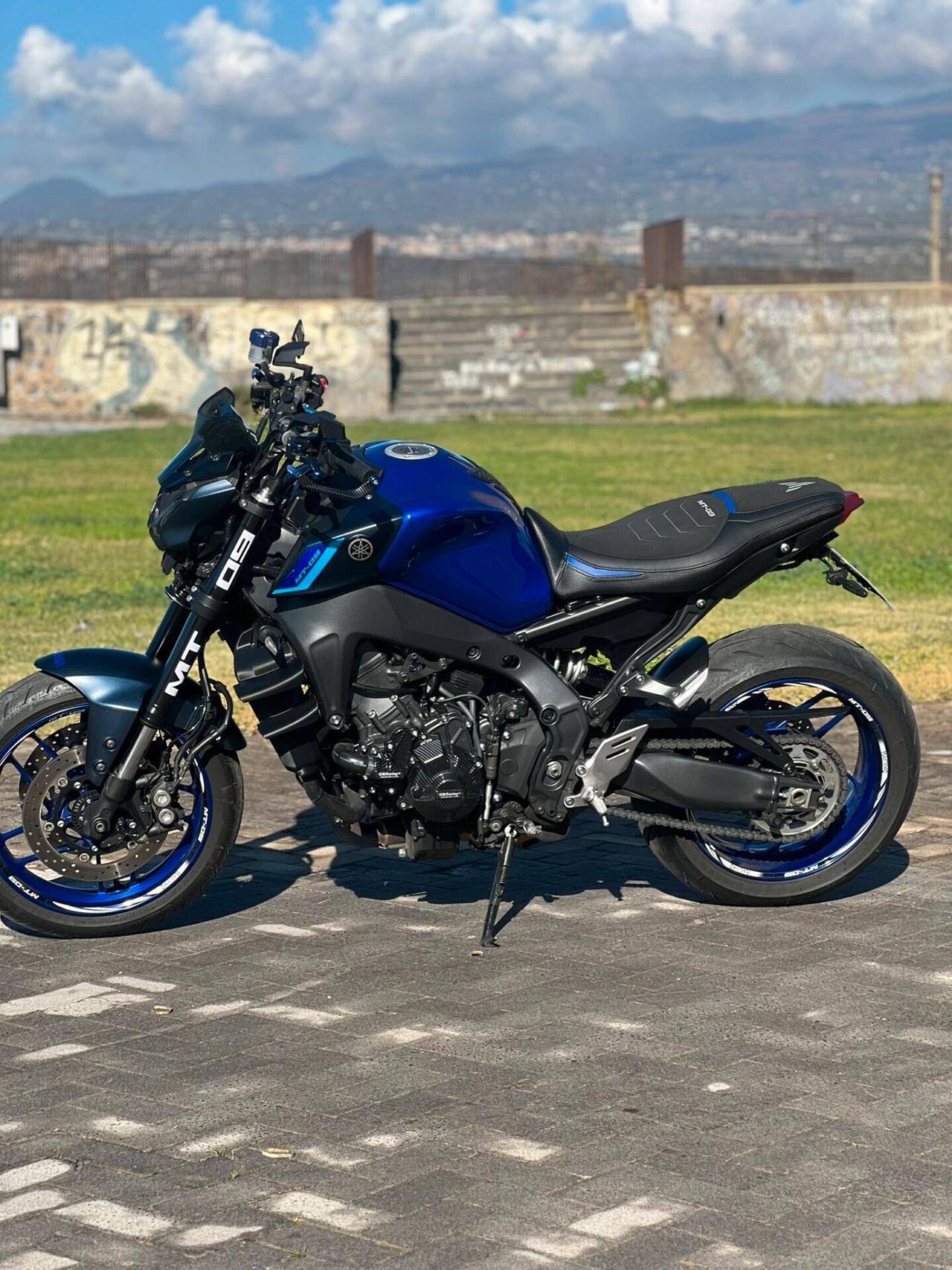 Yamaha MT-09 2023 PERFETTA NUOVA