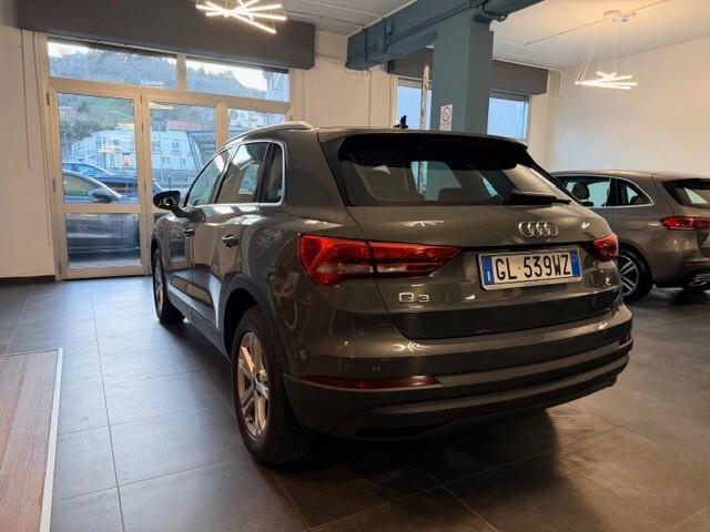 Audi Q3 35 TDI S tronic 2022