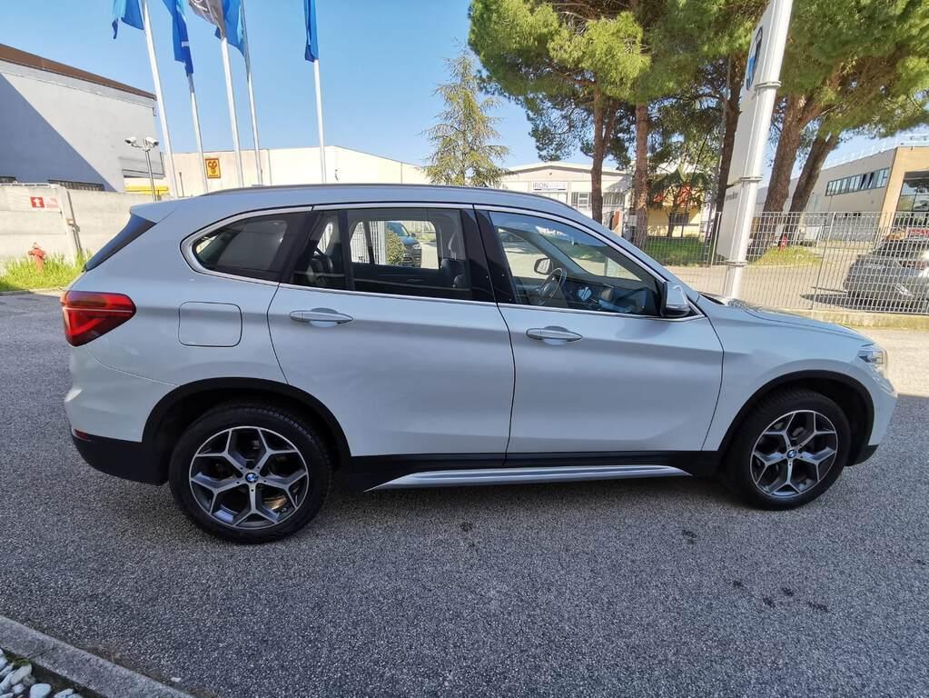 BMW X1 18 d xLine sDrive